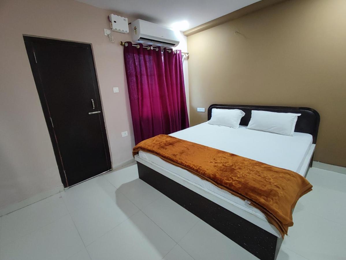 Hotel Kanha Shyam Madhubani Esterno foto