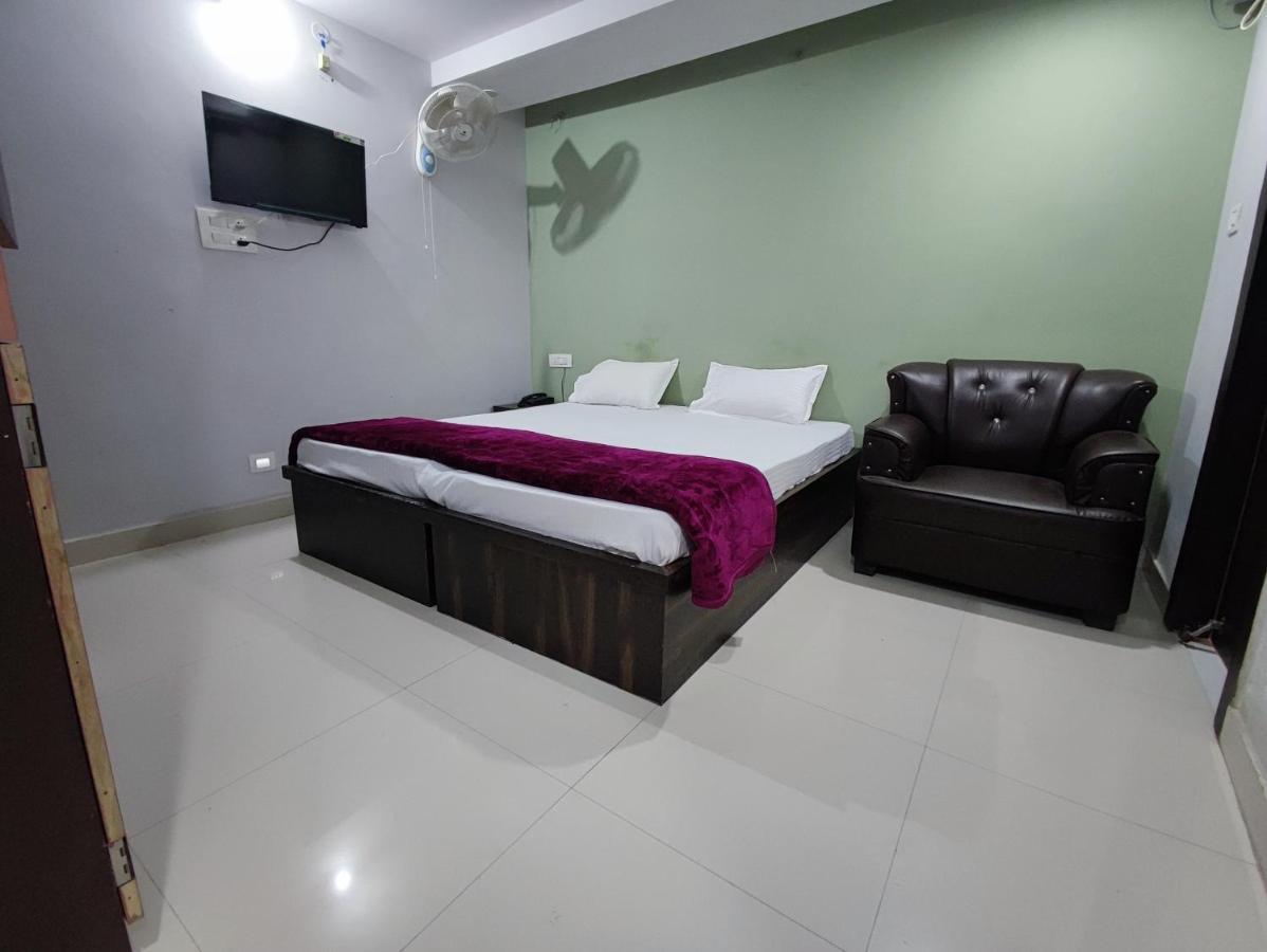 Hotel Kanha Shyam Madhubani Esterno foto