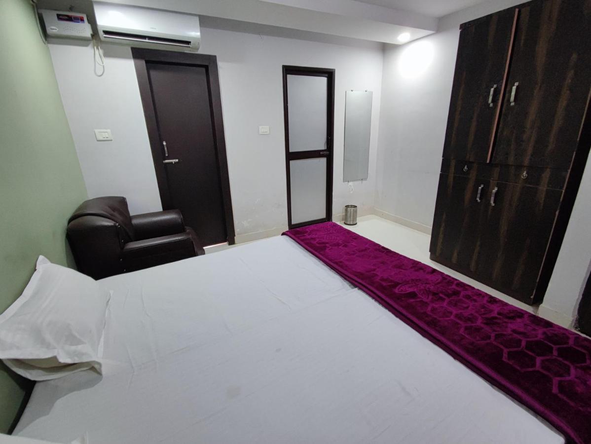 Hotel Kanha Shyam Madhubani Esterno foto