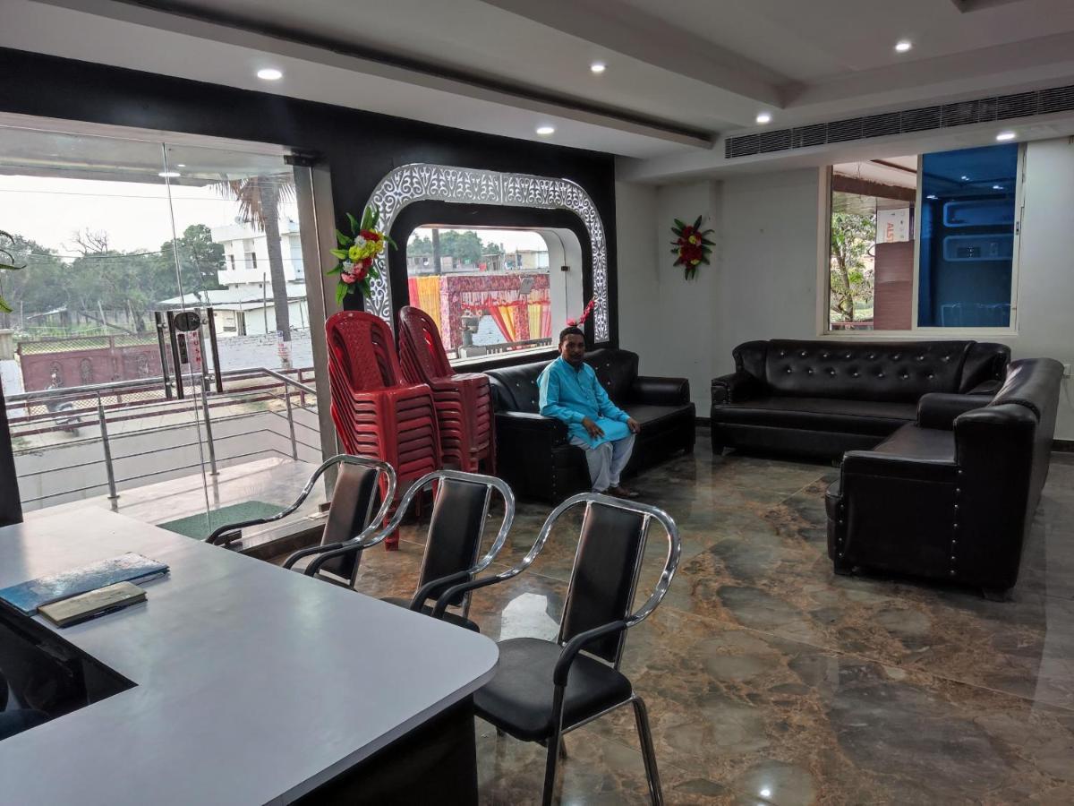 Hotel Kanha Shyam Madhubani Esterno foto
